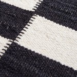 Karingon Svart Close up